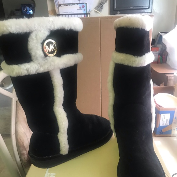 michael kors warm boots